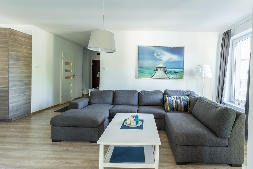 Omi Apartments كولوبرزيغ المظهر الخارجي الصورة